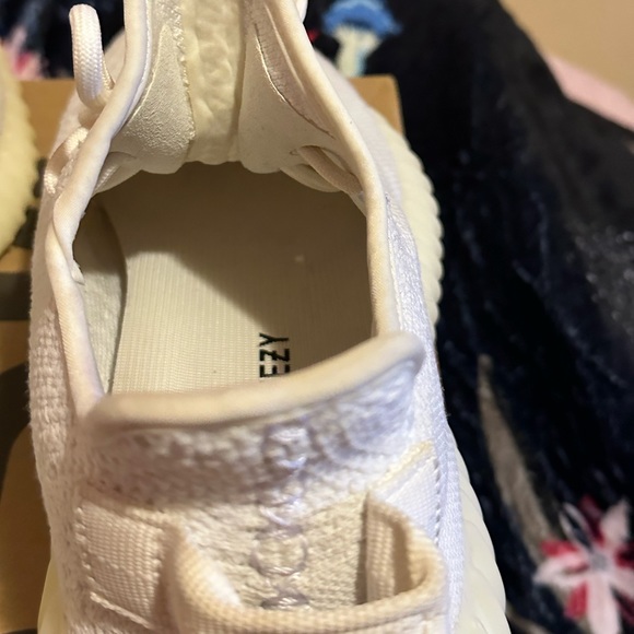 AUTHENTIC. Yeezy boost 350 v2 cream white, size 7.5 - Picture 13 of 16